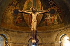 New York Cloisters 09 002 Fuentiduena Chapel Crucifix.jpg